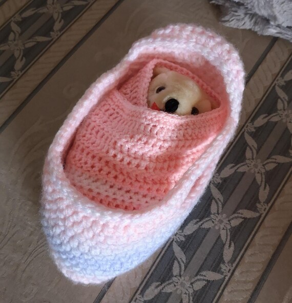 teddy bear moses basket