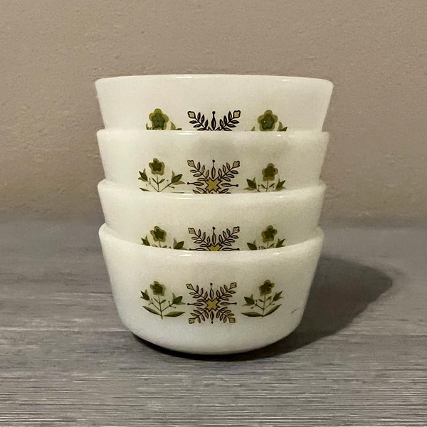 Anchor Hocking Fire King 1960’s Meadow Green milk glass custard, pudding, Jello bowls dishes (4) #436