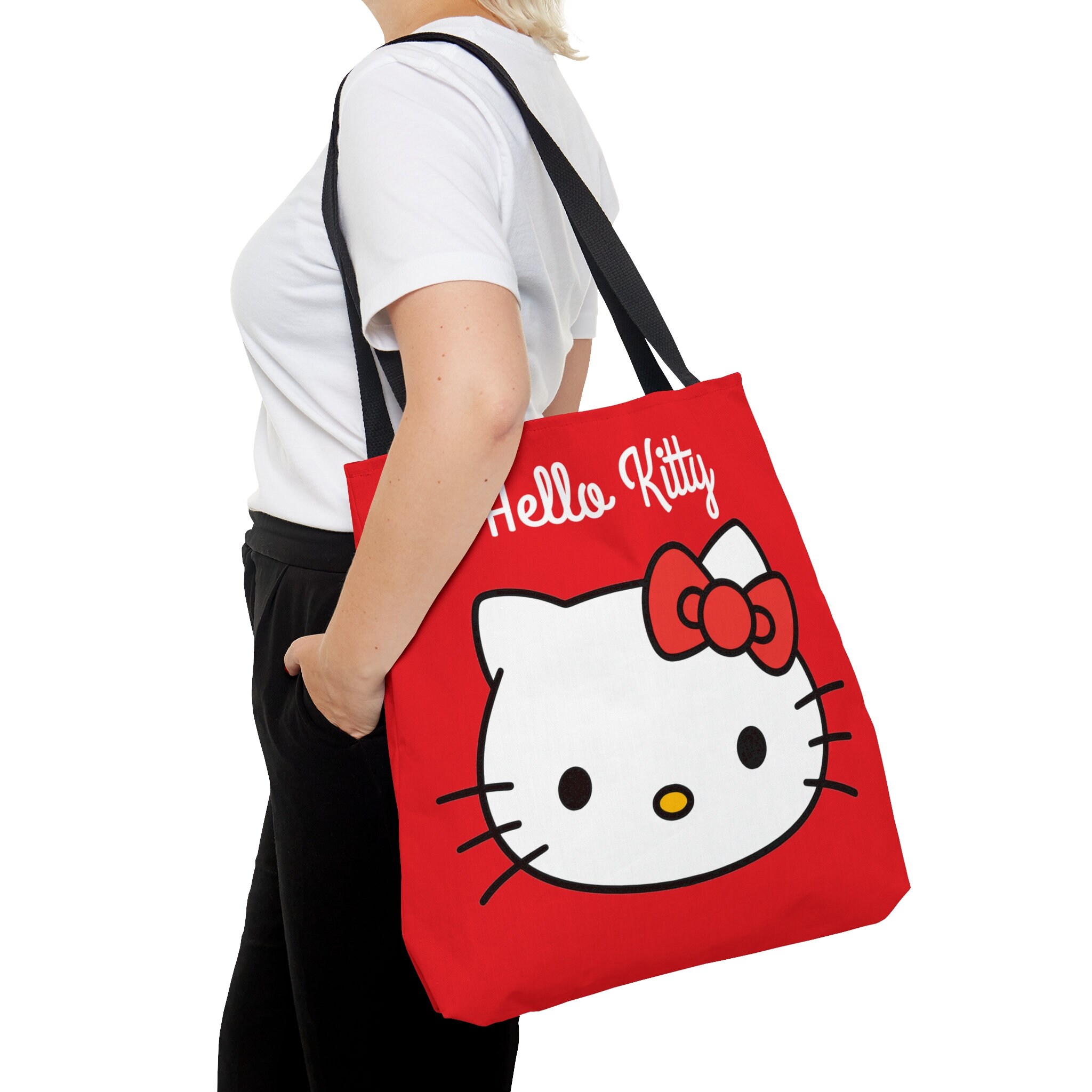 Aggregate 92+ hello kitty shoulder bag latest in.cdgdbentre