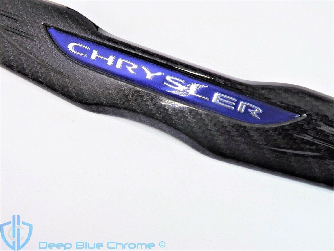 Chrysler 300 Black Carbon Fiber Front Grille Emblem 1114 Etsy
