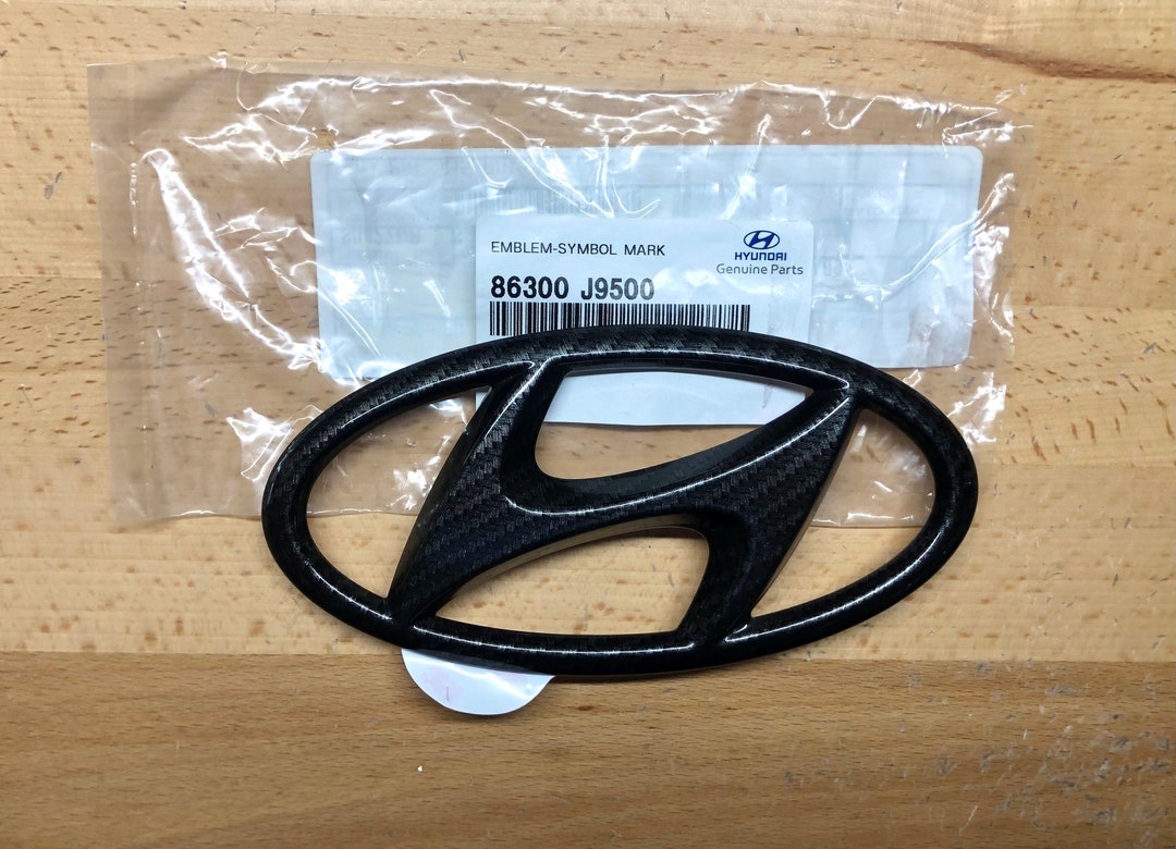 Hyundai Kona Black Carbon Fiber Emblem 2223 Rear Hatch Logo Etsy