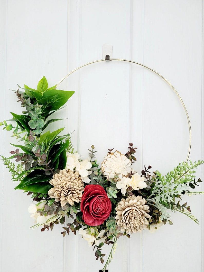 Hoop wreath with wood flowers, All seasons wreath, Gift for mom, 18 inch Apartment wreath image 10