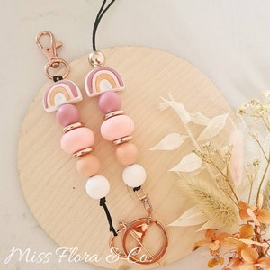 Chaveiro e cordão Boho Rainbow Peach