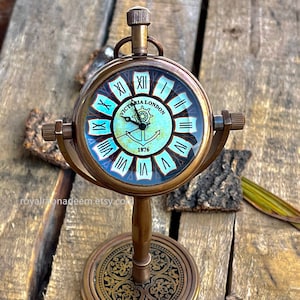 Personalisierte Tischuhr zum Jahrestag, Gravuruhr, traditionelles Bronze-Jubiläumsgeschenk, Bürogeschenk für Ehemann, Freundgeschenk