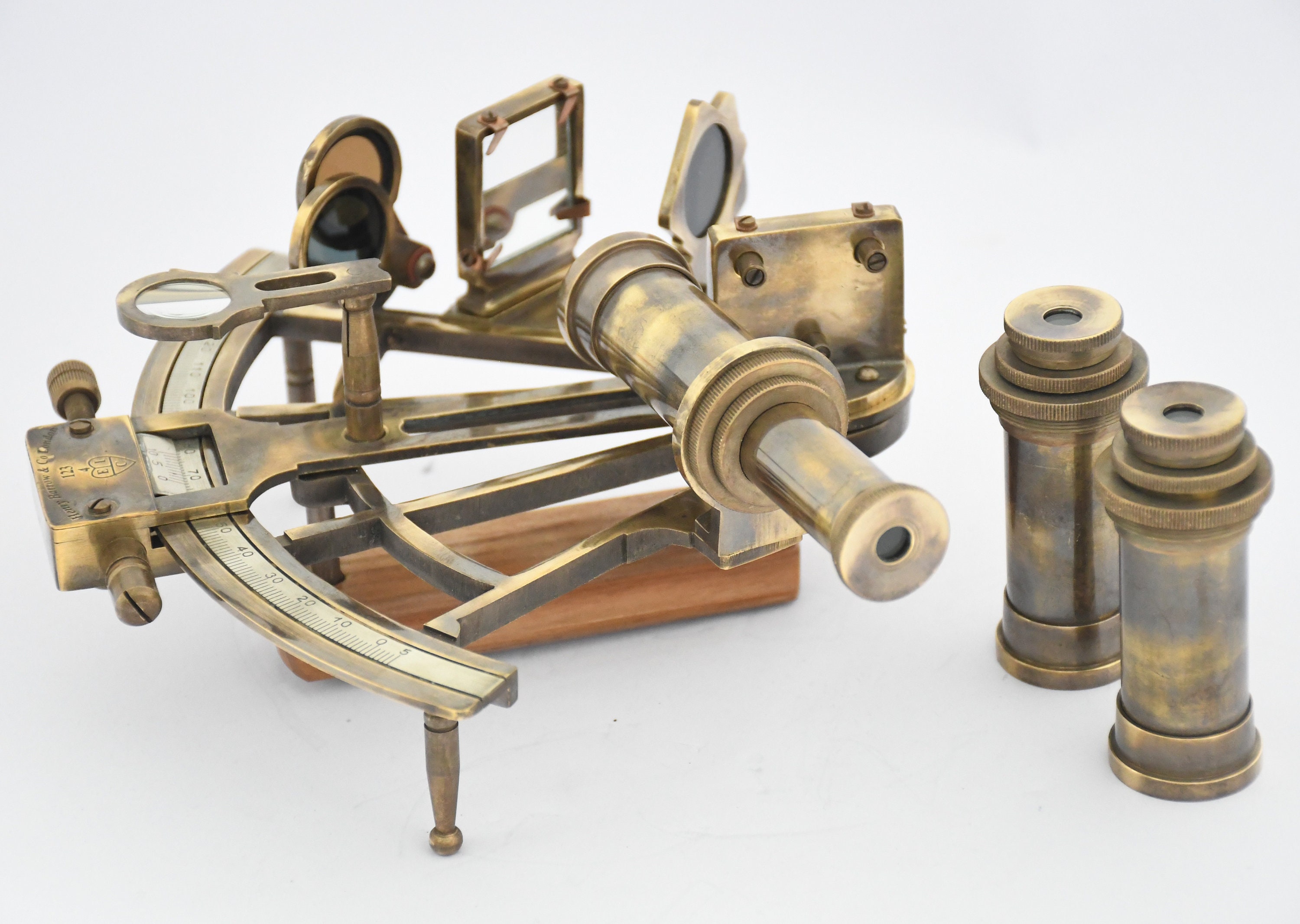 Nautical Handmade Instruments Bussola di Navigazione in Ottone Anticato con Custodia in Pelle Stile Vintage per Amanti del Marino 