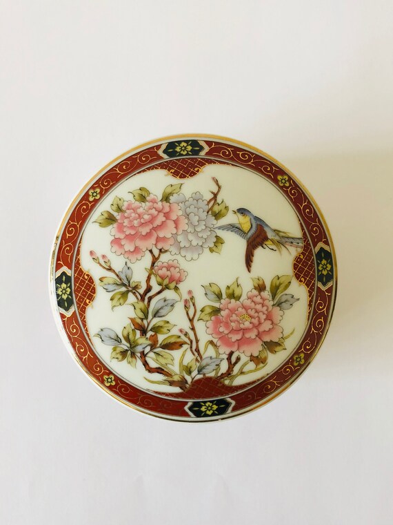 Fine Art Flowers Birds 9x5cm, Sugar Bowl Medium Ceramic Lidded Pot Dish VINTAGE CERAMIC Asian Floral Bird Lidded POT Trinket Dish