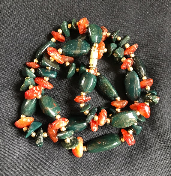 Vintage green and orange agate necklace. - image 6