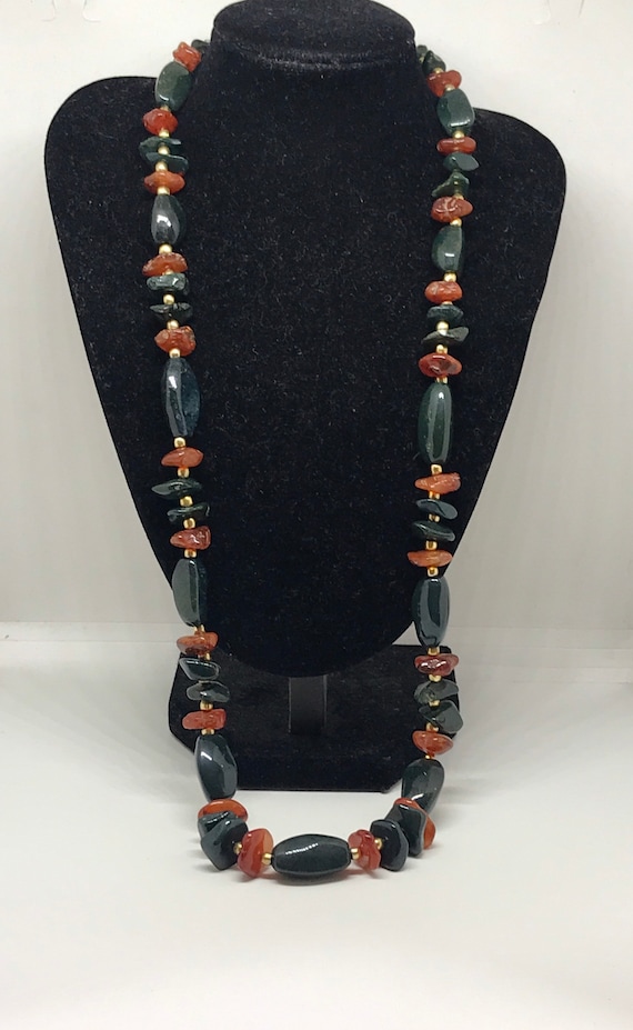 Vintage green and orange agate necklace. - image 2