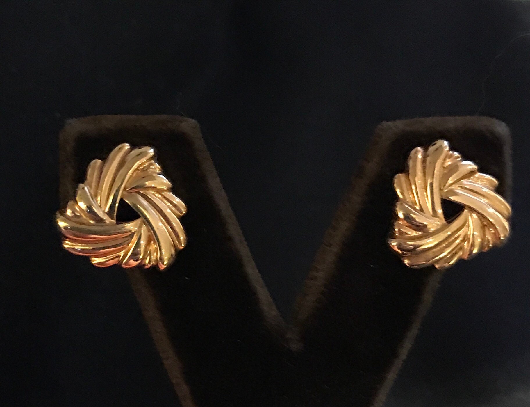 Sarah Coventry Vintage Clip on Earrings. - Etsy UK