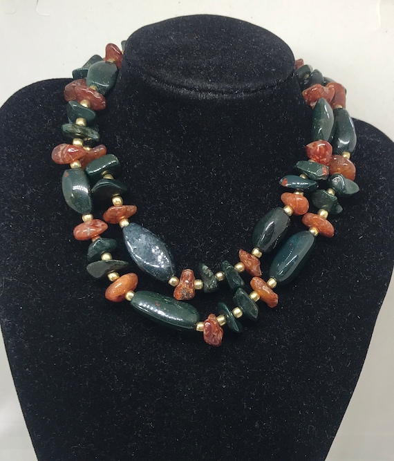 Vintage green and orange agate necklace. - image 1