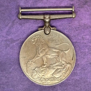 WW2 war medal