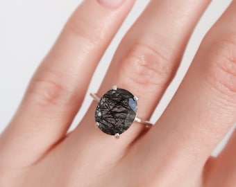 Black Rutilated Quartz Ring - Black Rutilated Quartz - Black Tourmalinated Quartz Engagement Ring - Quartz Promise Ring - Oval Solitaire Rin