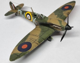 Spitfire MK Ia from Airfix in 1/72 scale professionally built