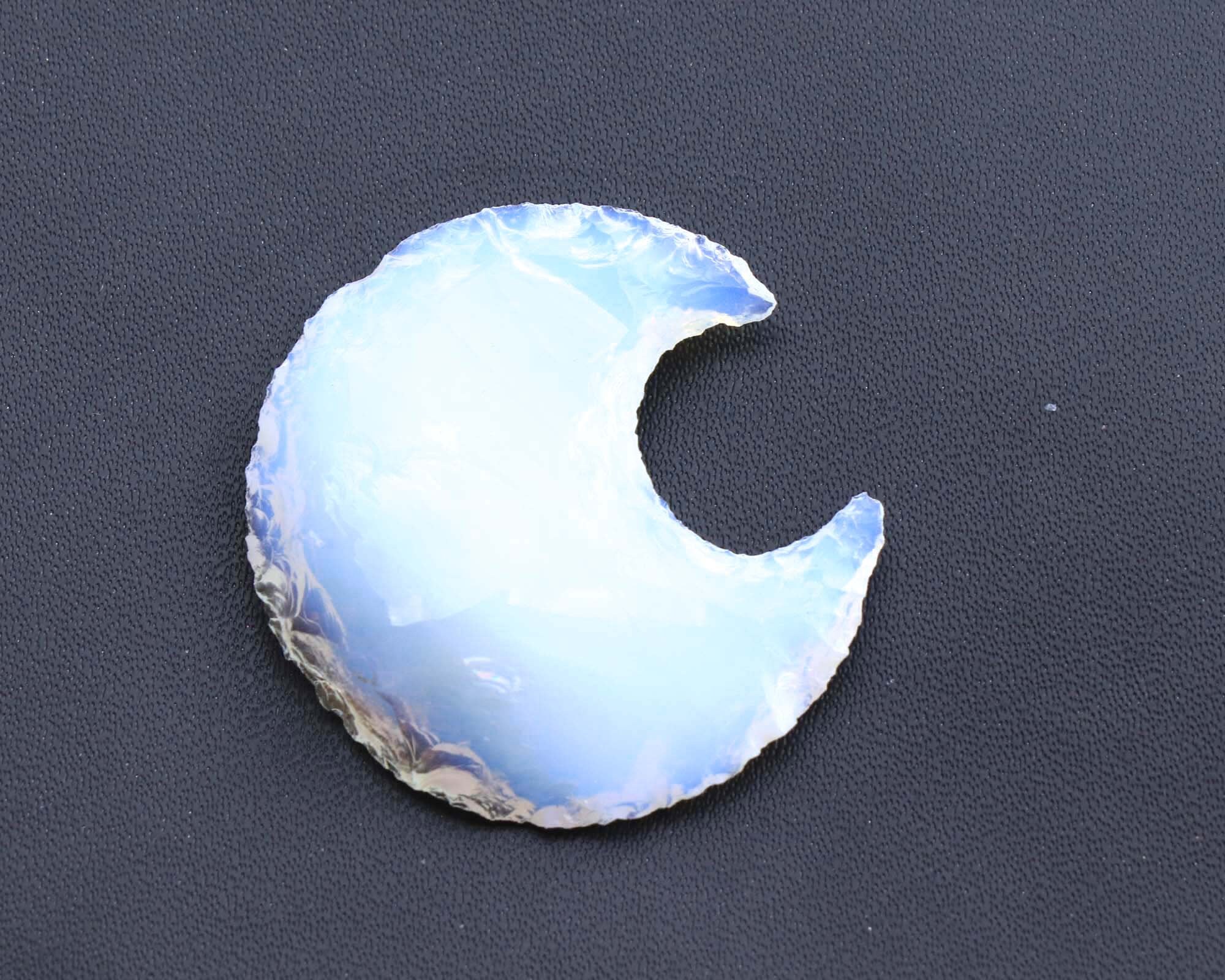 Opalite Stone Moon Shape Bue Colour Opalite Hand Carved Stone For Pendant MV39