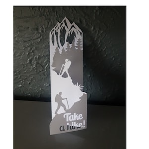 Randonnée pli Carte et enveloppe SVG PDF PNG papier découpe téléchargement instantané modèle Couper fichier 3D Coupes carte pliée artisanat prendre une randonnée montagne