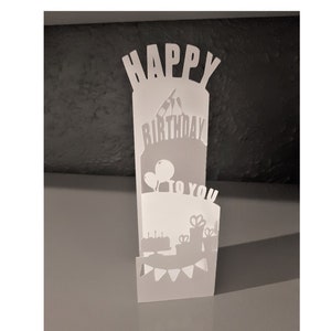 Happy Birthday vouw Kaart envelop cake champagne SVG PDF PNG papier snijden instant download sjabloon Cut bestand 3D Cuts gevouwen kaart ambachten