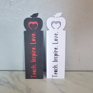 Marcador do professor # 2 modelo de corte de papel SVG PNG PDF download instantâneo Arquivo de corte artesanato em papel cortes 3d artesanato leitura leitura Ensinar Inspirar Amor