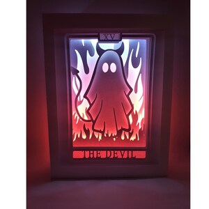 Ghost Tarot Card The Devil A4 y 8X10 Halloween caja de sombras SVG PDF PNG corte de papel plantilla de descarga instantánea Cortar archivo 3D Cortes Caja de luz