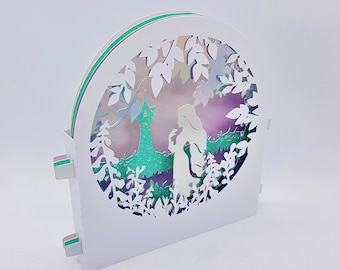 Rapunzel Tarjeta pop-up tarjeta de túnel SVG PDF PnG corte de papel plantilla de descarga instantánea Cortar archivo 3D Corte corte de papel en capas artesanía Cumpleaños niños