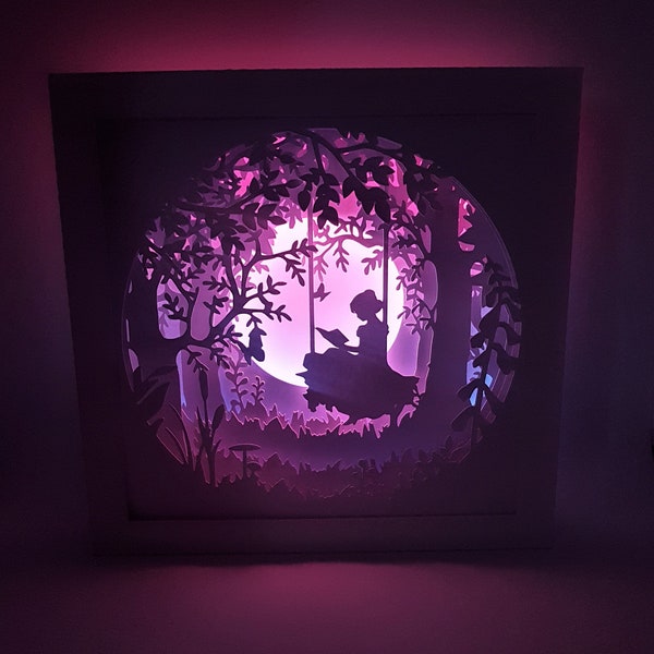 Mädchen lesen im Wald Wald Schatten Box SVG PDF PNG Papierschnitt-sofort-Download-Vorlage Schnittdatei 8x8 10x10 12 x 12 Zoll 3D-Schnitte Prinzessin