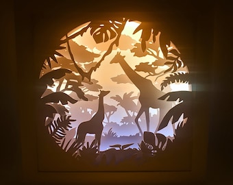 Żyrafa Dżungla pudełko cieni SVG PDF PNG wycinanie papieru natychmiastowe pobieranie szablonu Plik do cięcia 8 x 8 cali 3D dzieci Pudełko świetlne Matka Dziecko zwierzę, safari