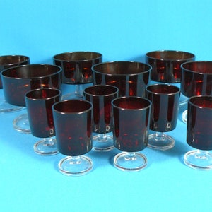 Vintage CRISTAL D'ARQUES France Ruby Red 6x champagne glasses + 6x shot glasses colored glass 60s France