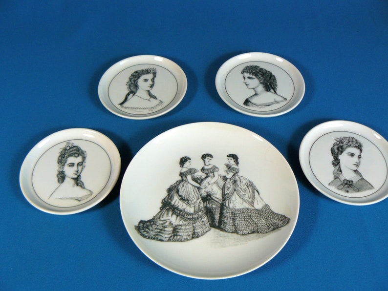 Porcelain plate F\u00fcrstenberg Mode 1865 Vintage 5 Offer bowls