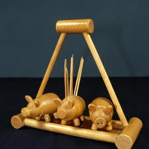 vintage shaker set wooden piggy placemat 60s