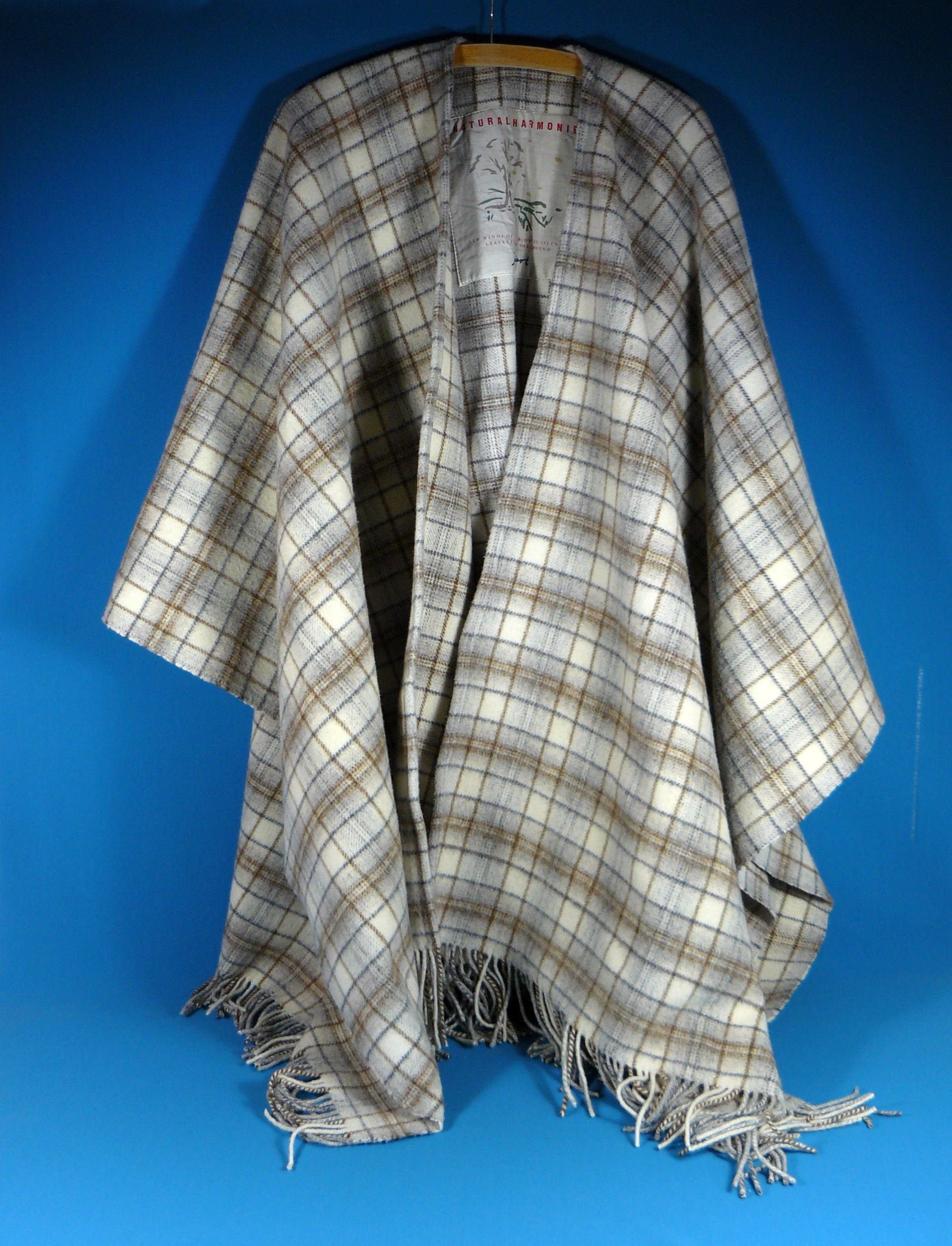 80s～ wool poncho coat 1980s Wool Cape Coat with Foxtail Scarf-S/M/L — La Poubelle