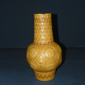 vintage tafelvaas *Bay-Keramik Bodo Mans* jaren 60 WGP geel