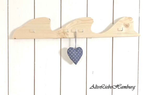 Wooden coat rack with 5 hooks