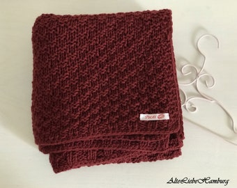 Baby blanket in malaga red / Extra fine Merino-Cashmere-Angora Wool