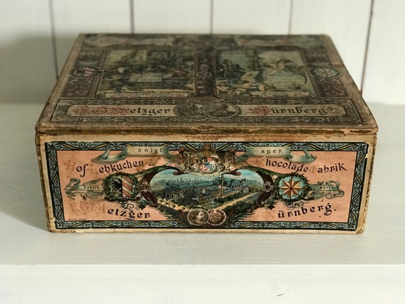 Old gingerbread box with lid