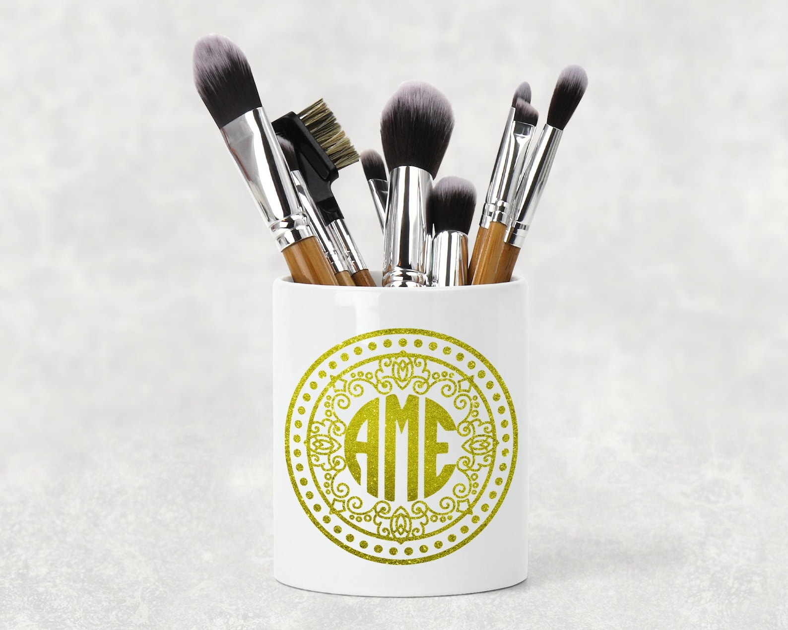 Makeup Brush Pot, Ceramic Pot, Gift for Her, Personalized, Eyelash