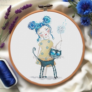 青い髪の女の子と猫のクロスステッチパターン pdf かわいい女の子のアートワーク刺繍 面白い黒猫のタペストリー 保育園の装飾 デジタルダウンロード