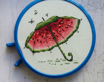 Korsstygnsmönster med vattenmelonparaply: Broderi med sommarfrukter (PDF)