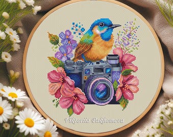 Vintage Camera Cross Stitch Pattern: Robin Bird & Floral Design (PDF)