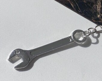 Wrench keychain | Mini Tool Key Ring for Mechanics & DIY Fans | Metal Spanner Gift for Him | Car Key Accessory