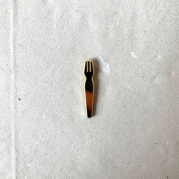 Enamel Pin Chip Fork