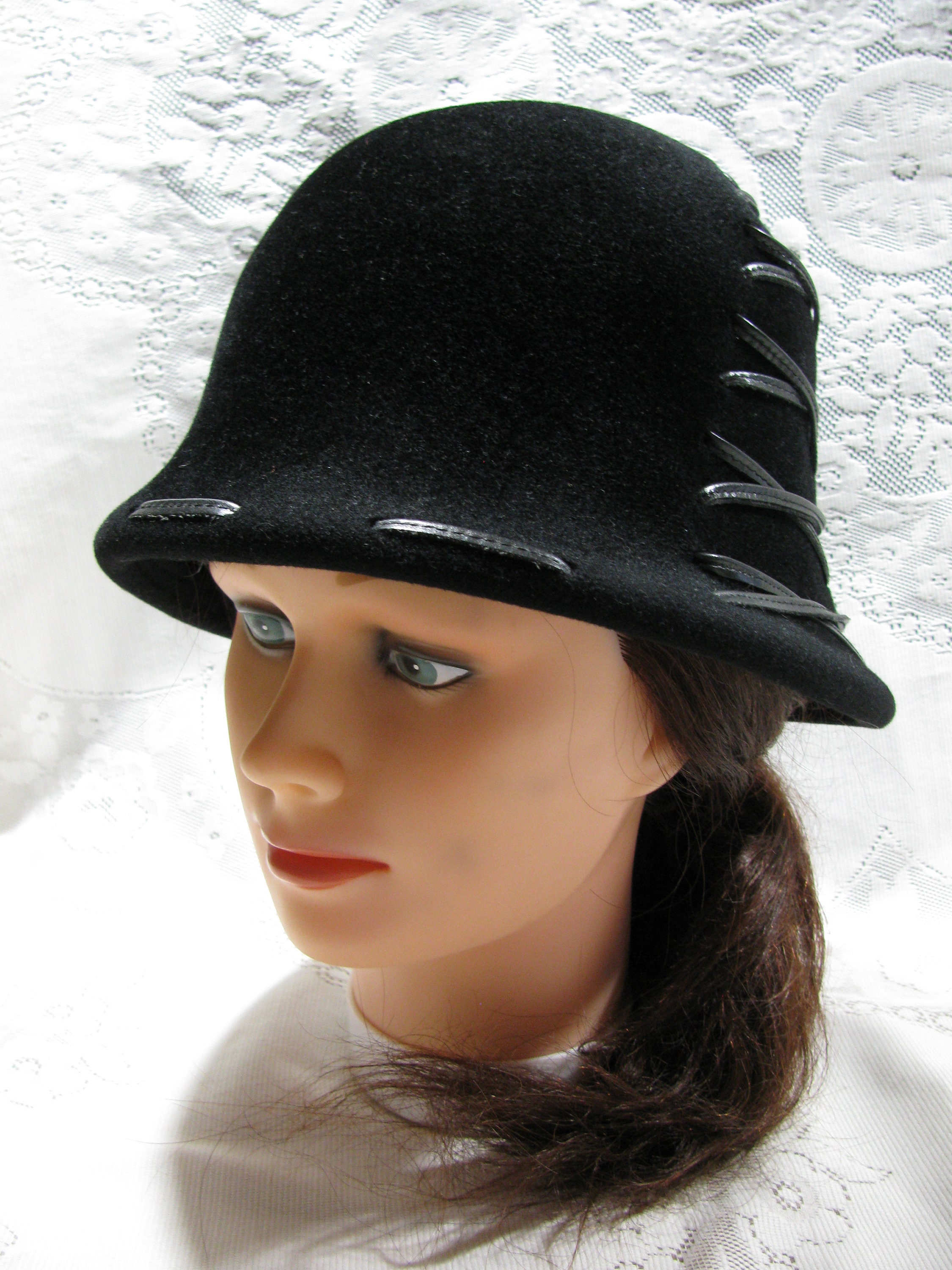 VTG Monterey Blk Fur Felt Bell Cloche Hat Made in Italy for Filenes O/S cloche-grise-  main image 4