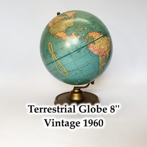Globo Terrestre 8'' - The George F. Cram Co. inc. EUA - Versão francesa 1960