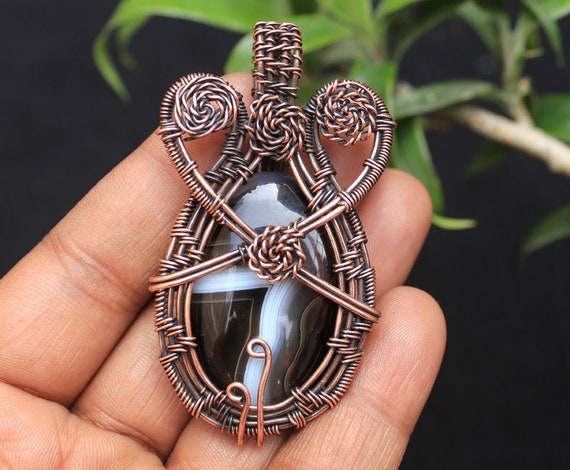 Gorgeous Copper Wire Pendant, Banded Agate Gemstone Copper Wire