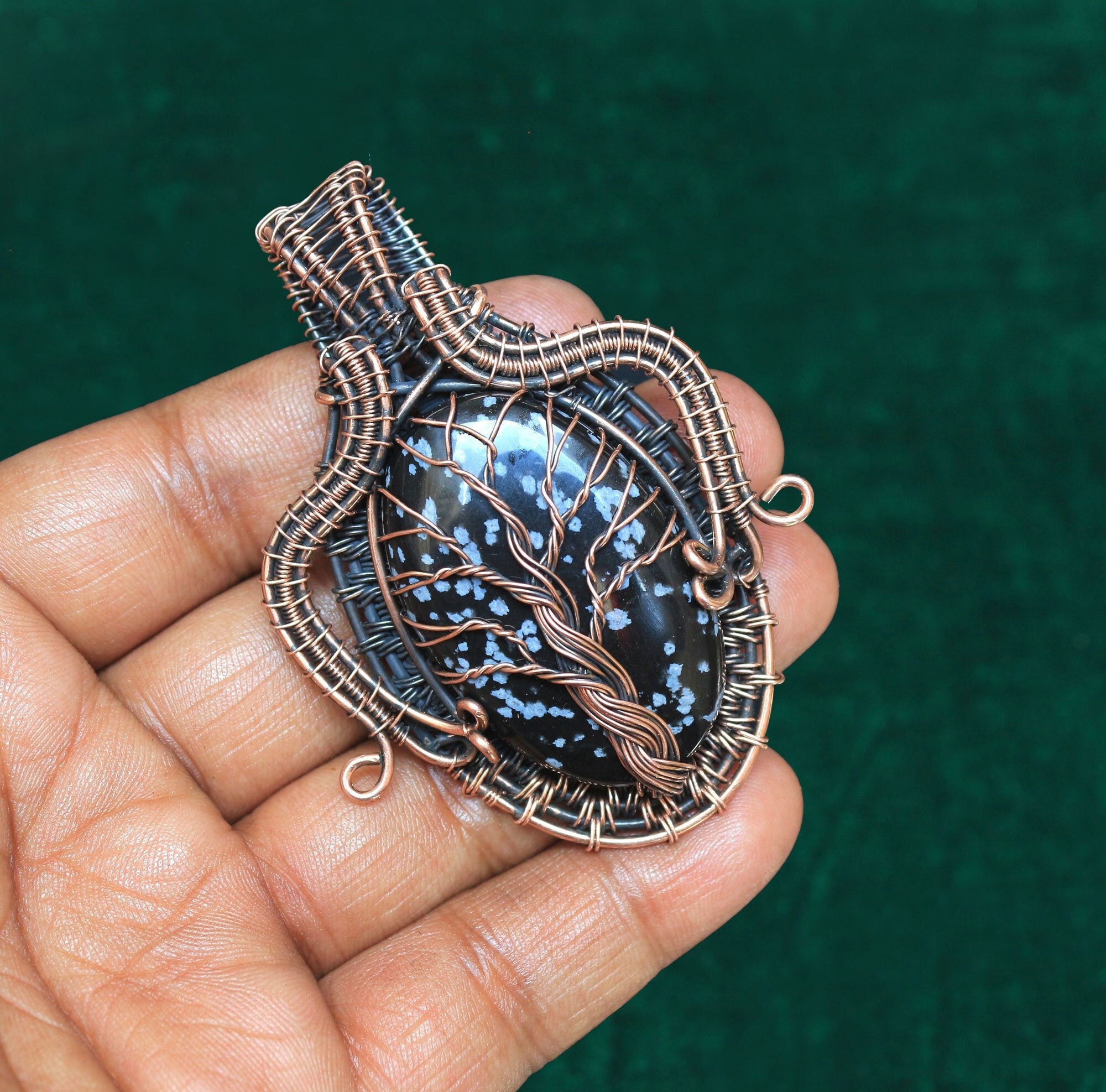 銅線で巻かれた生命の樹 スノーフレーク オブシディアン ペンダント