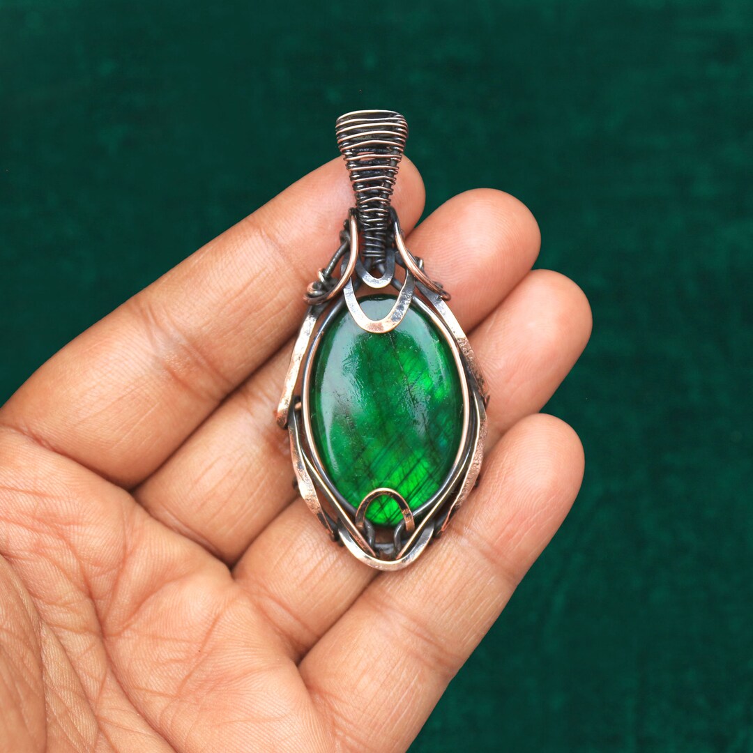 Fabulous Labradorite Gemstone Copper Pendant, Oxidize Copper Wire