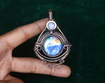 Colgante de alambre enrollado con labradorita azul brillante: piedra lunar de cobre y mal de ojo