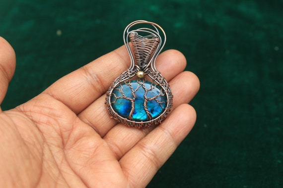 Huge Navajo Charoite Cokmpletely Handmade Guitar Native American Jewelry Silver Pendant Huge Navajo Charoite Cokmpletely Handmade Guitar Native American Jewelry Silver Pendant