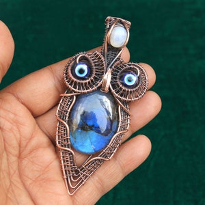 Labradorite Owl Copper Pendant, Blue Fire Labradorite Copper Wire Wrap Pendant Jewelry, Owl Designer Handmade Copper Jewelry, Gift For Her