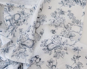 Blaue Toile Musselin Swaddle Decke, Decke fürs Babyzimmer, Shabby Chic Landhaus Dekoration