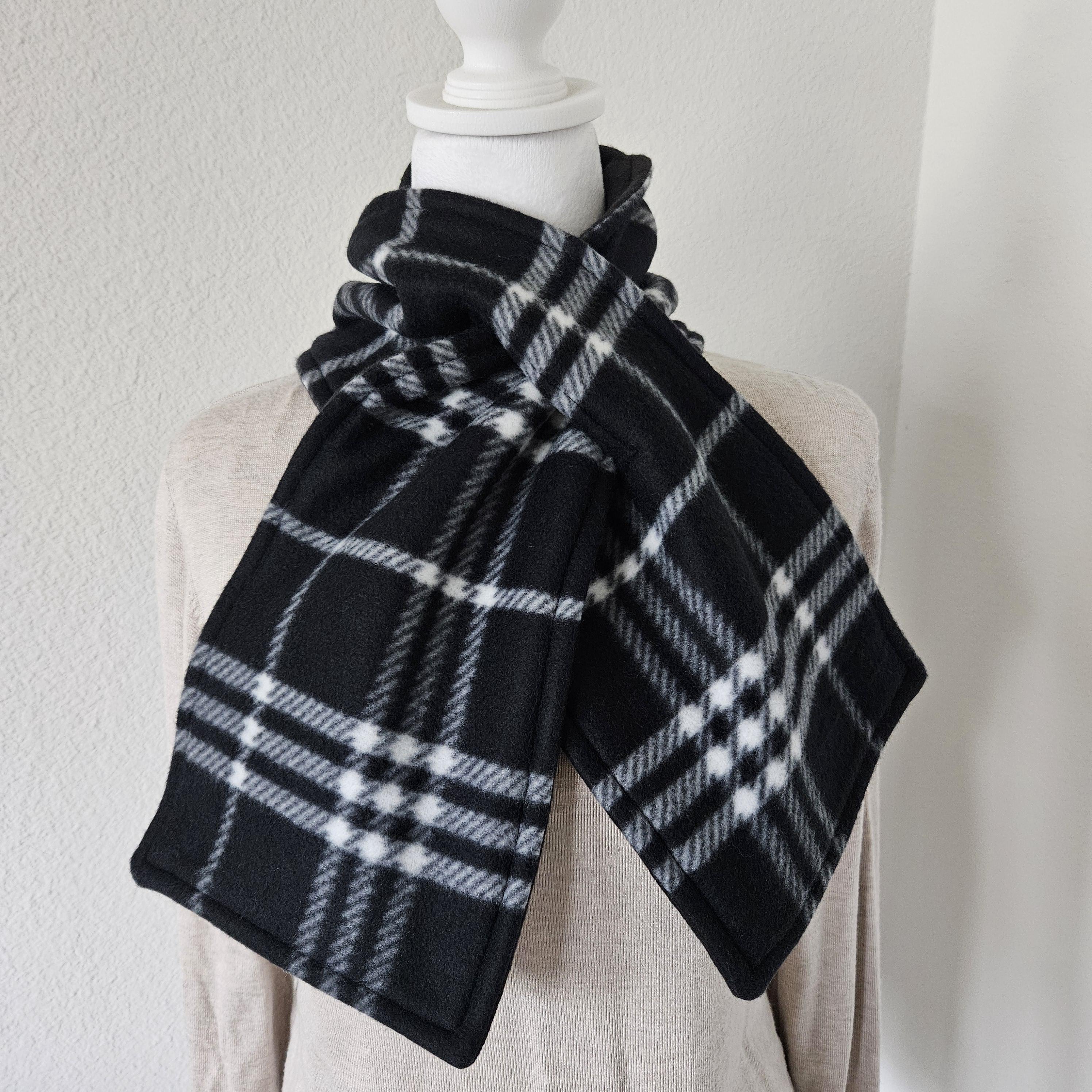 小物 plllllleeeasse fleece scarf BLACK Black Fleece Scarf - Etsy