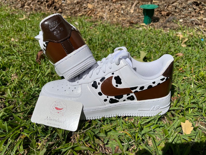 cow print af1